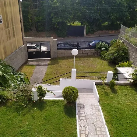 Apartamento Rua Dos Castineiros Planta Baja Appartement *